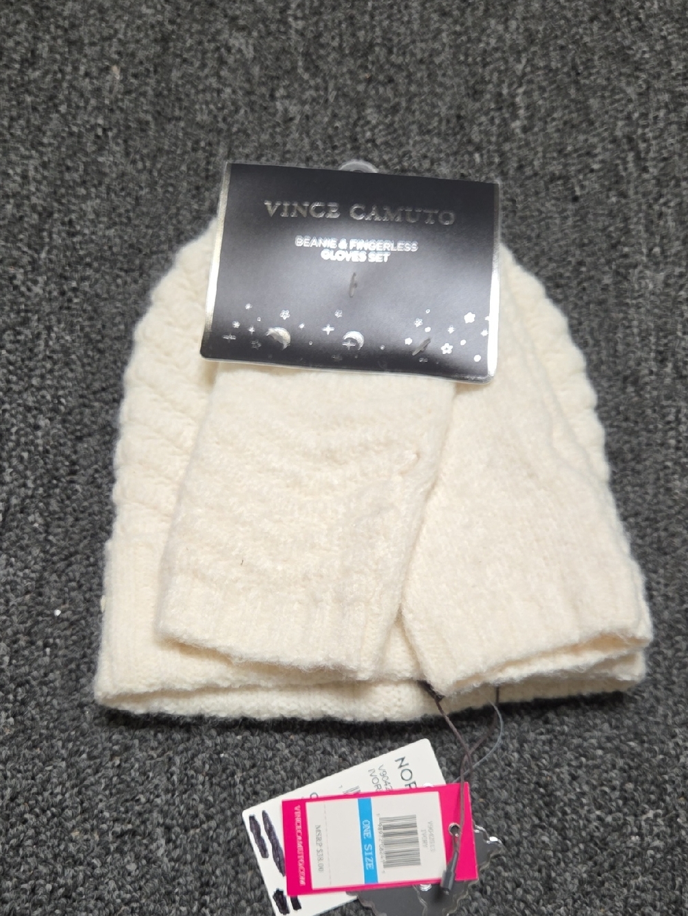 Vince Camuto Cream Knit Beanie with Fingerless Gloves